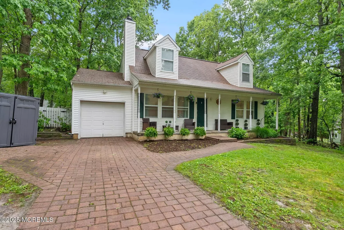 Jackson, NJ 08527,35 Oakland Drive