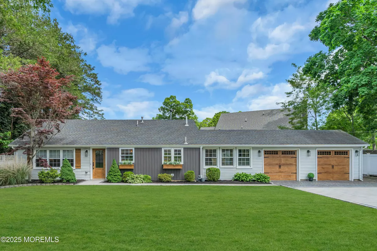 Manasquan, NJ 08736,2574 Algonkin Trail