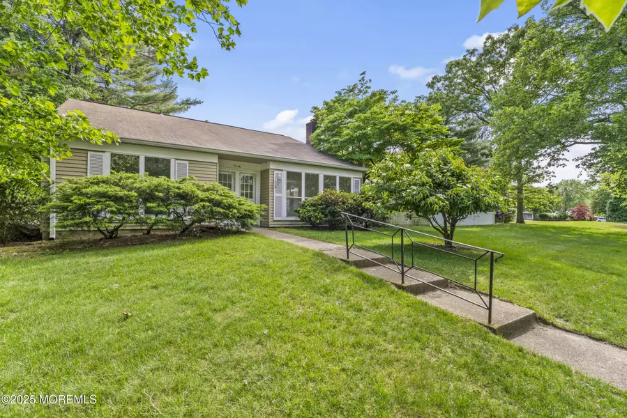 731 Chatham Lane, Manchester, NJ 08759