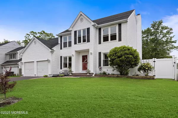 Manahawkin, NJ 08050,153 Neptune Drive