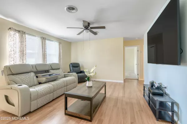 Whiting, NJ 08759,6 Ardmore Street #A