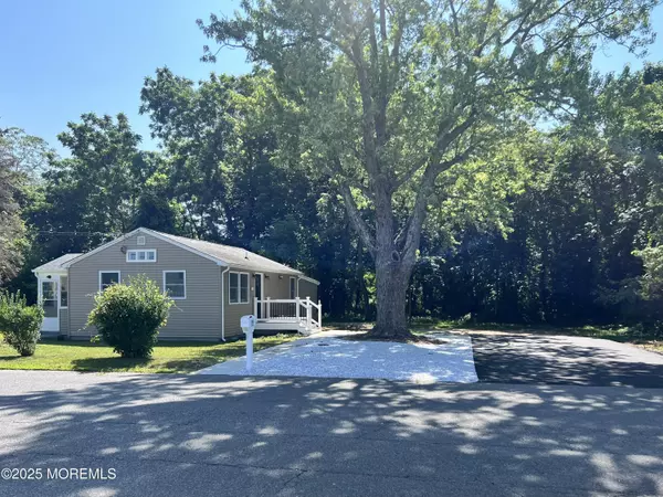 Forked River, NJ 08731,115 Parker Avenue