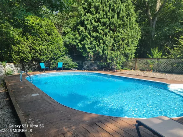 Jackson, NJ 08527,437 Harmony Road