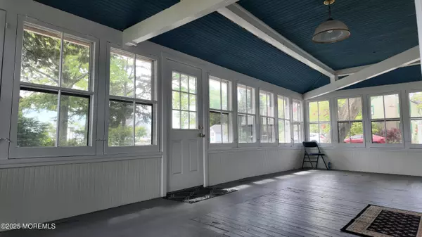Island Heights, NJ 08732,465 Summit Avenue