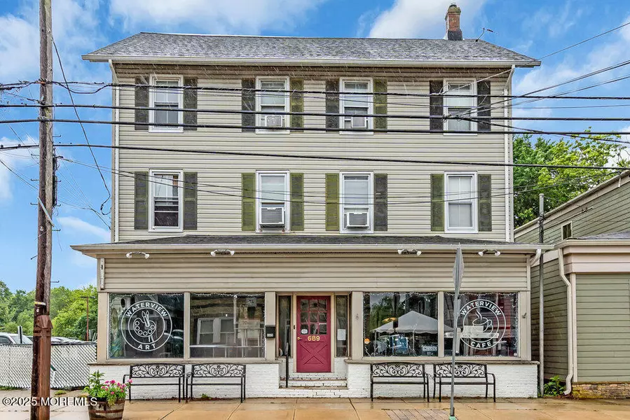 689 E Bay Avenue, Barnegat, NJ 08005
