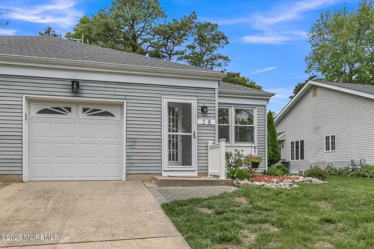 Manahawkin, NJ 08050,28 Sycamore Road #45