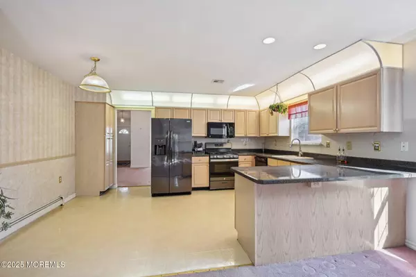 Toms River, NJ 08757,304 Jamaica Boulevard