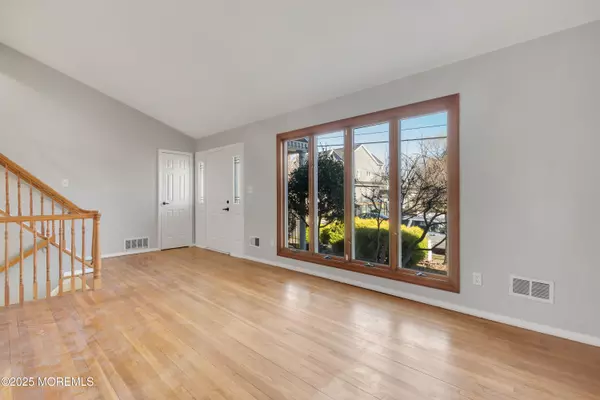 Hazlet, NJ 07730,26 Nevada Drive