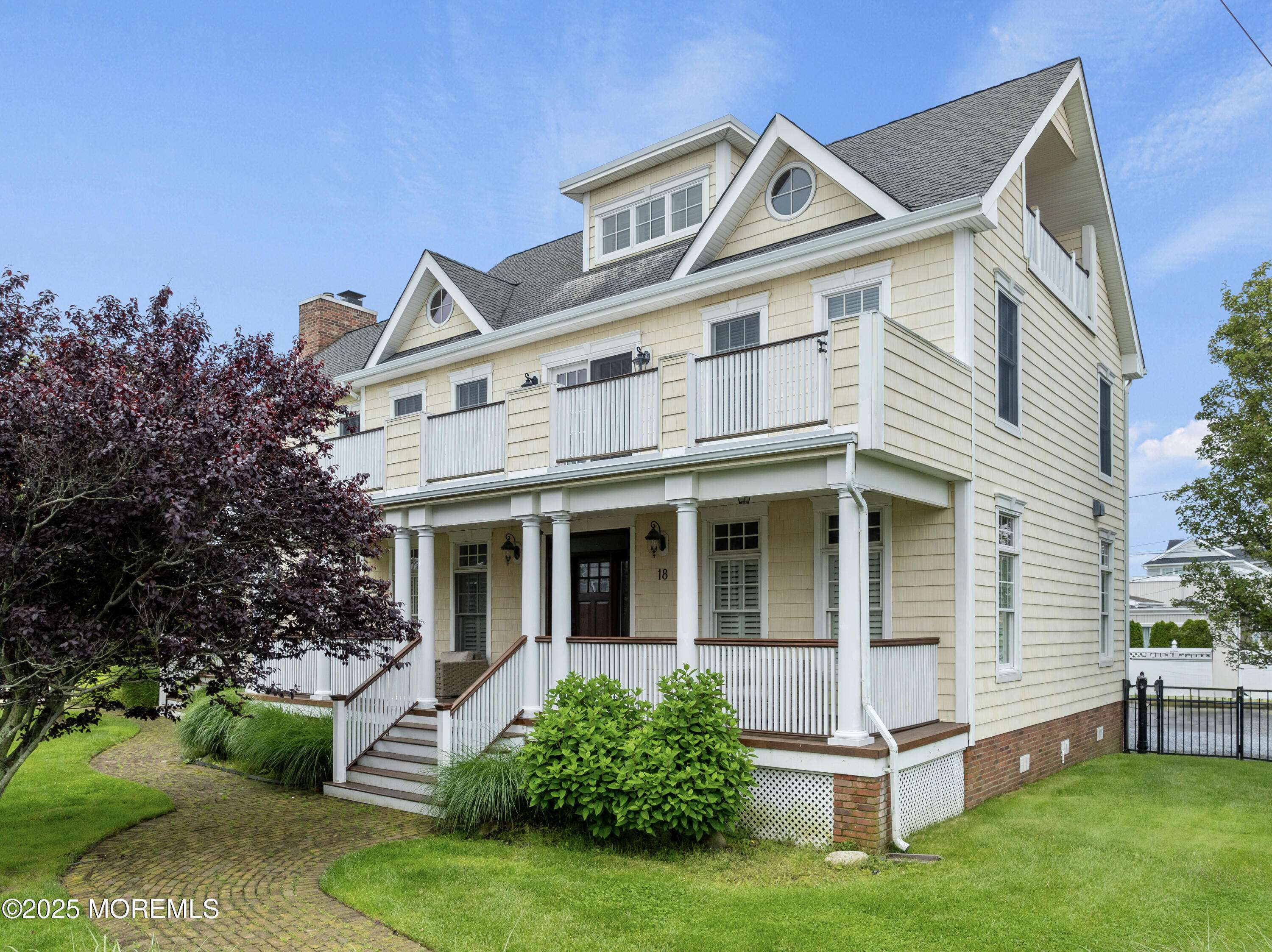 Monmouth Beach, NJ 07750,18 Riverdale Avenue