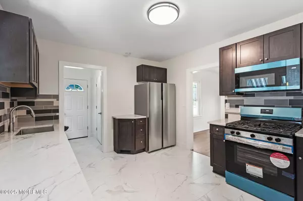 Freehold, NJ 07728,23 Stokes Street