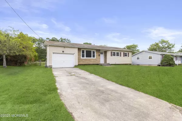 Jackson, NJ 08527,23 Drexel Drive