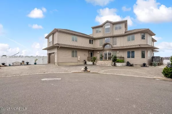 Toms River, NJ 08753,3506 Churchill Drive