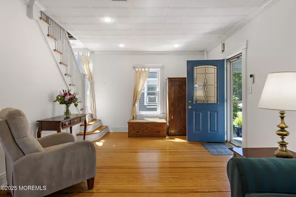 Fair Haven, NJ 07704,83 Lake Avenue