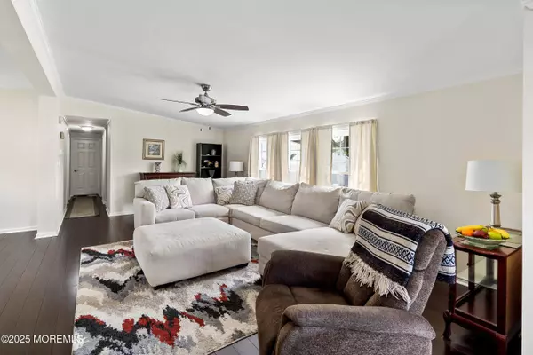Manchester, NJ 08759,39 Pine Ridge Boulevard