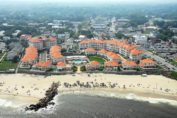 Long Branch, NJ 07740,17 Riviera Drive