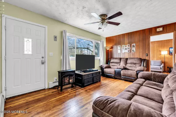 Bayville, NJ 08721,21 Dockage Road