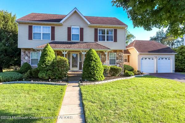 30 Wendy Court, Jackson, NJ 08527