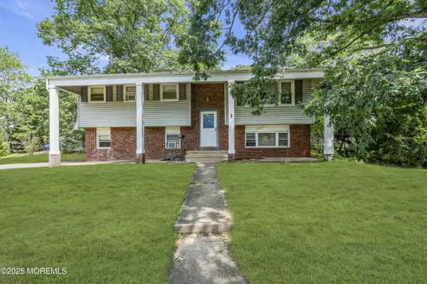 Jackson, NJ 08527,1 Texas Drive