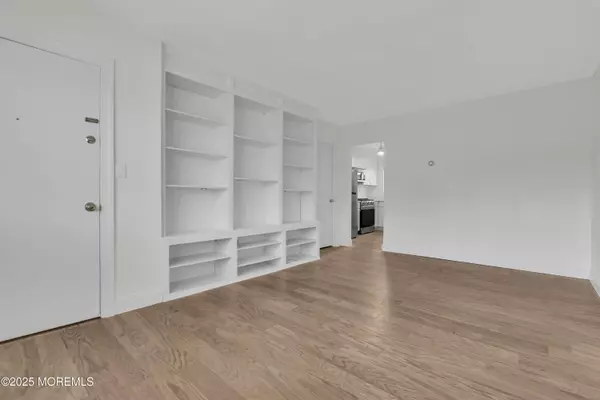 Belmar, NJ 07719,107 3rd Avenue #B1