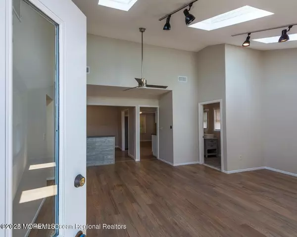 Highlands, NJ 07732,297 Shore Drive