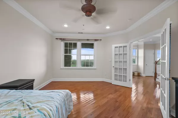 Long Branch, NJ 07740,22 Mckinley Street