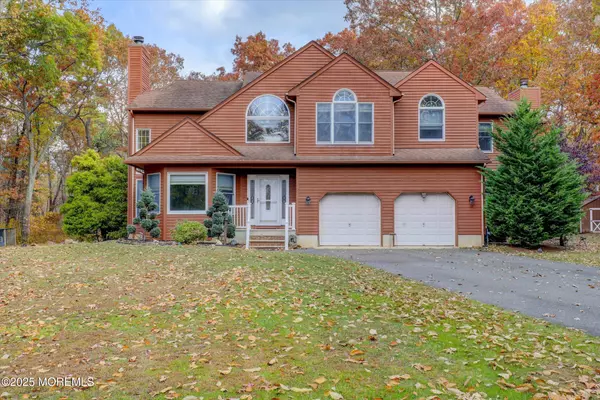 Jackson, NJ 08527,9 Rutherford Court