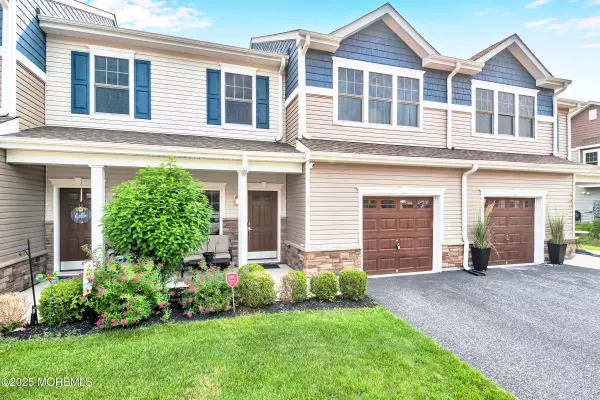 Manchester, NJ 08759,17 Rockingham Way