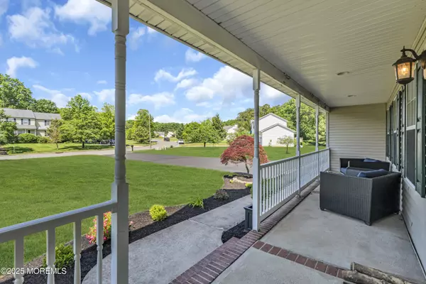 Jackson, NJ 08527,303 Wellington Court