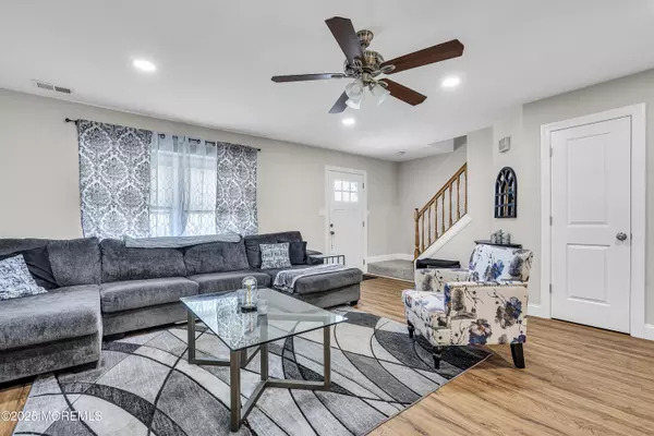 Jackson, NJ 08527,39 Colonial Court