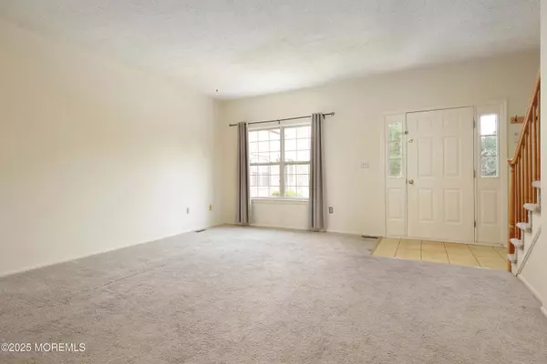 Holmdel, NJ 07733,62 Cohasset Court