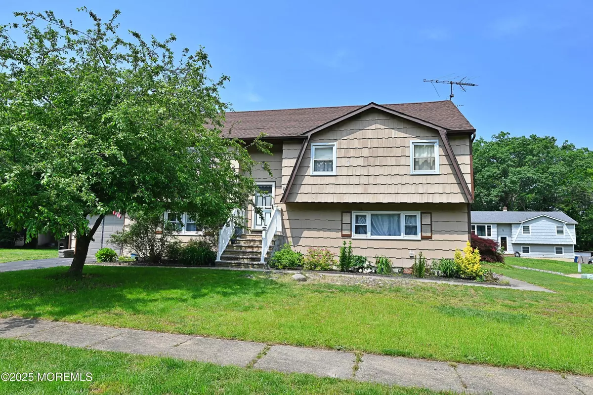 Old Bridge, NJ 08857,8 Michelle Avenue