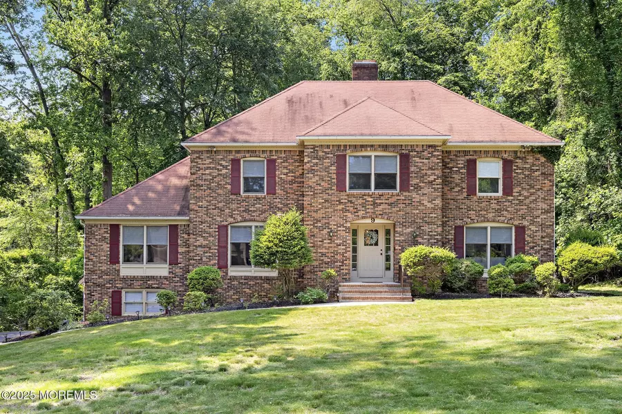 9 Seven Oaks Drive, Holmdel, NJ 07733