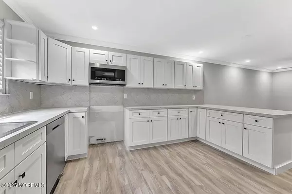 Jackson, NJ 08527,112 Azalea Circle