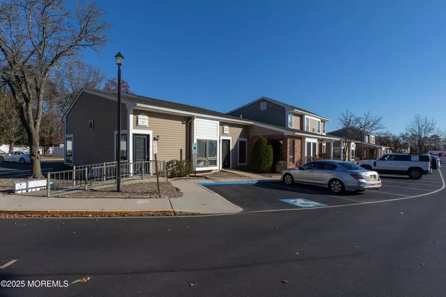 100 Commons Way, Toms River, NJ 08755