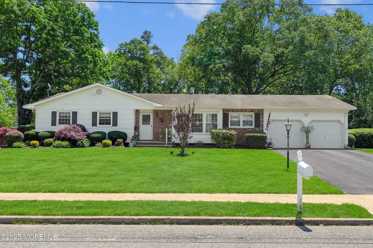 Brick, NJ 08724,1223 Clover Road