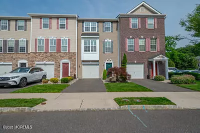 Freehold, NJ 07728,110 Warbler Way