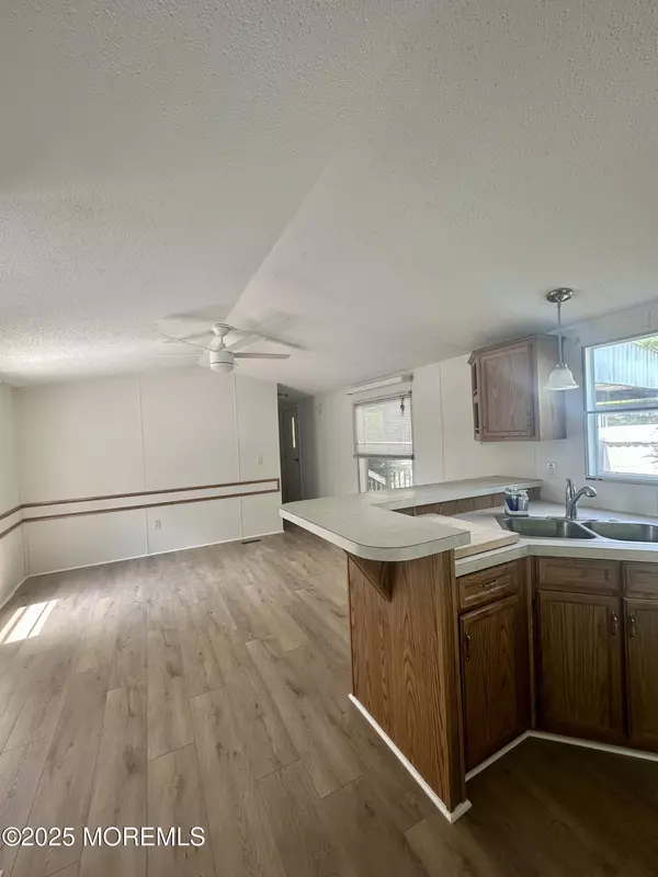 Brick, NJ 08724,11 B Trail