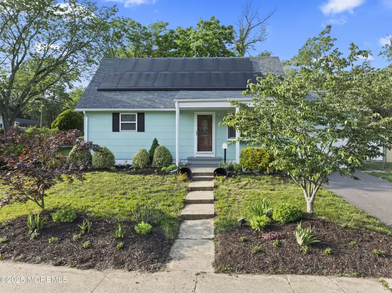 11 Bryant Drive, Jackson, NJ 08527