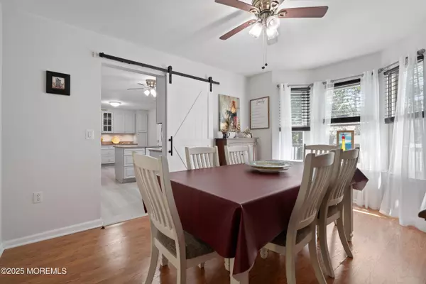 Manahawkin, NJ 08050,470 Nautilus Drive