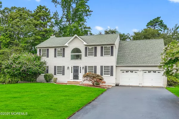 Jackson, NJ 08527,18 Brentwood Drive