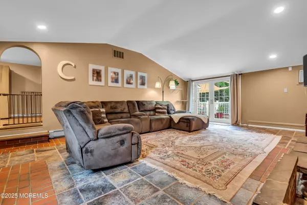 Jackson, NJ 08527,840 Farmingdale Road