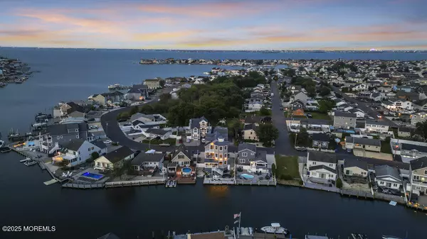 Toms River, NJ 08753,3158 Windsor Avenue