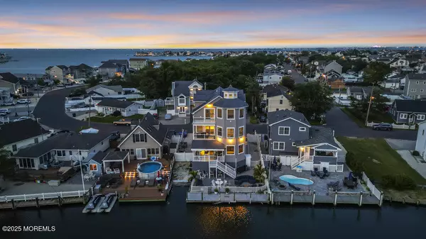 Toms River, NJ 08753,3158 Windsor Avenue
