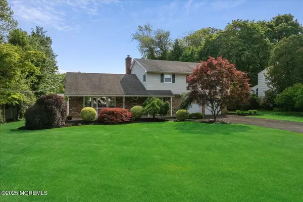 Freehold, NJ 07728,19 Meadowbrook Lane