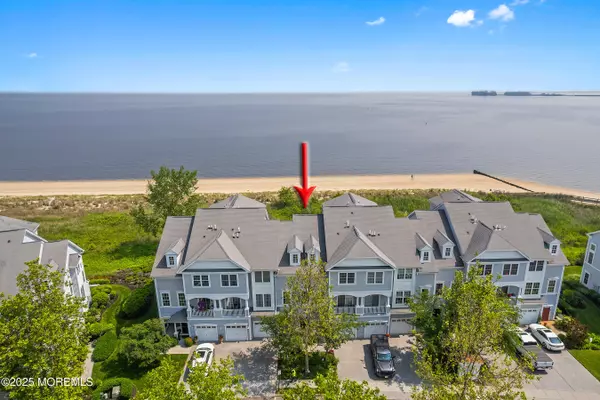 Port Monmouth, NJ 07758,70 Golden Eye Lane