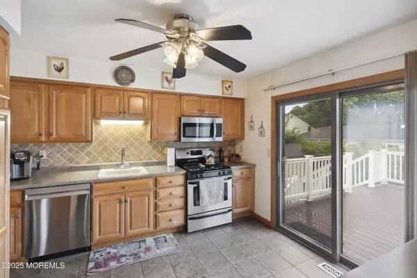 Lanoka Harbor, NJ 08734,504 Cedarwood Drive