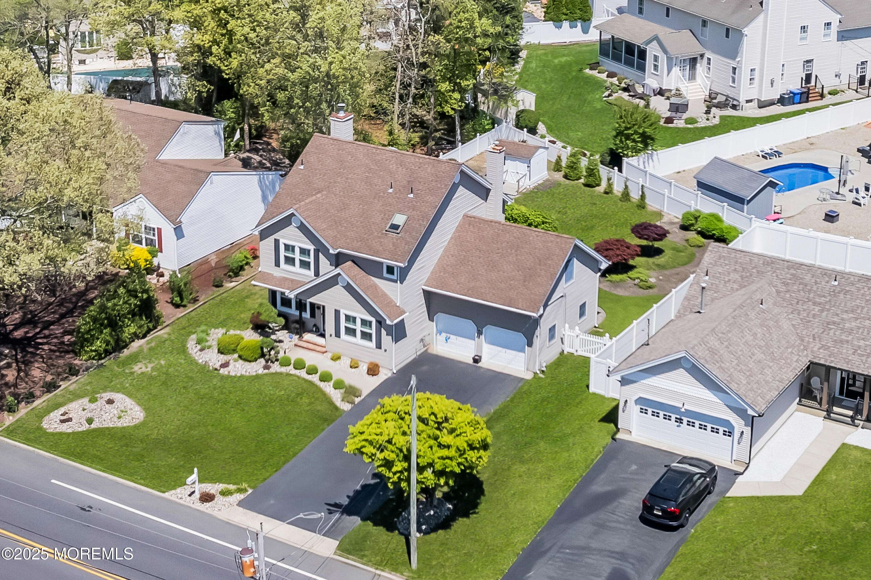 Manahawkin, NJ 08050,1632 Breakers Drive