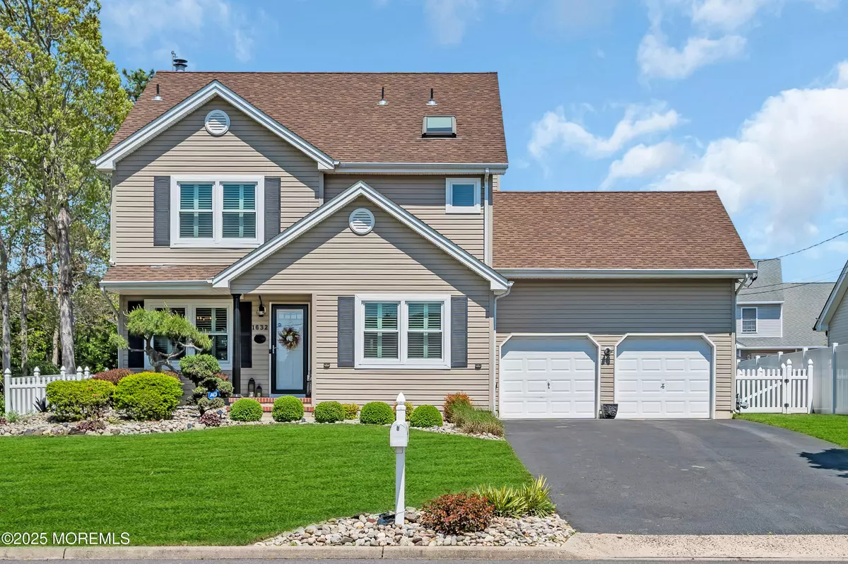 Manahawkin, NJ 08050,1632 Breakers Drive