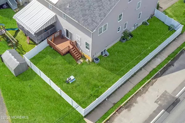 Lakewood, NJ 08701,2 Kielt Way