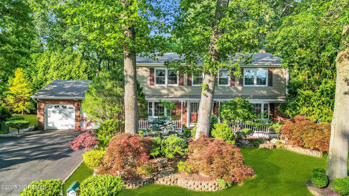 Marlboro, NJ 07746,1 Algonquin Drive